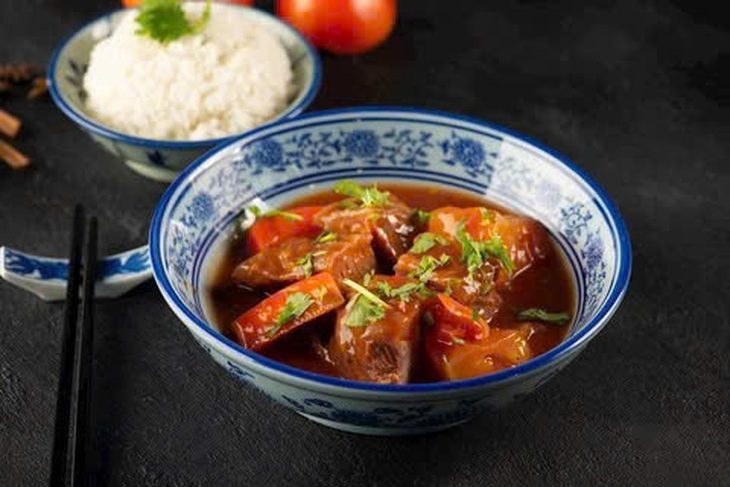 bo-kho-17281309538991979893271 Ẩm thực Việt Nam được cả thế giới khen nhưng có một điểm hạn chế - Ảnh 1.